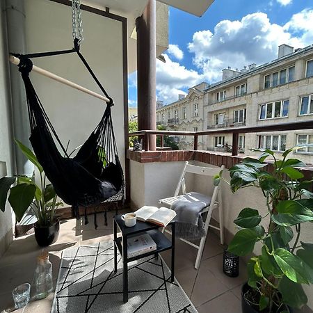Oomph Warsaw Center Well Designed Apartment With Balcony Екстериор снимка